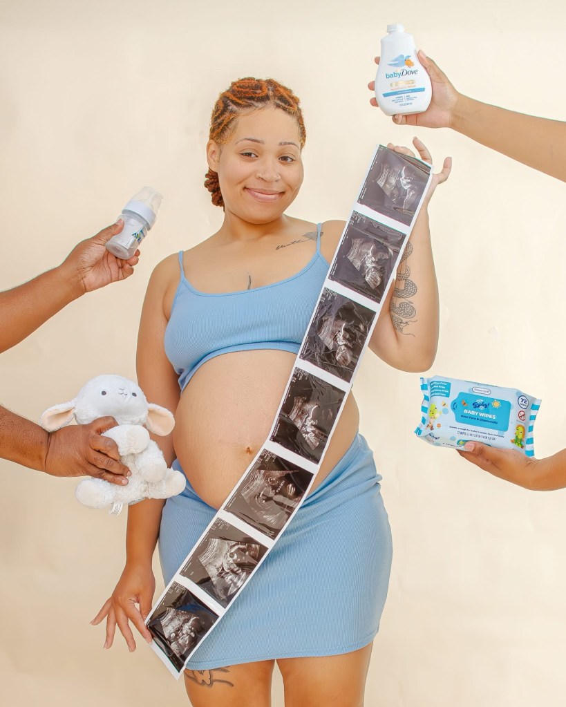 Atlanta maternity photoshoot at 30 weeks pregnant.